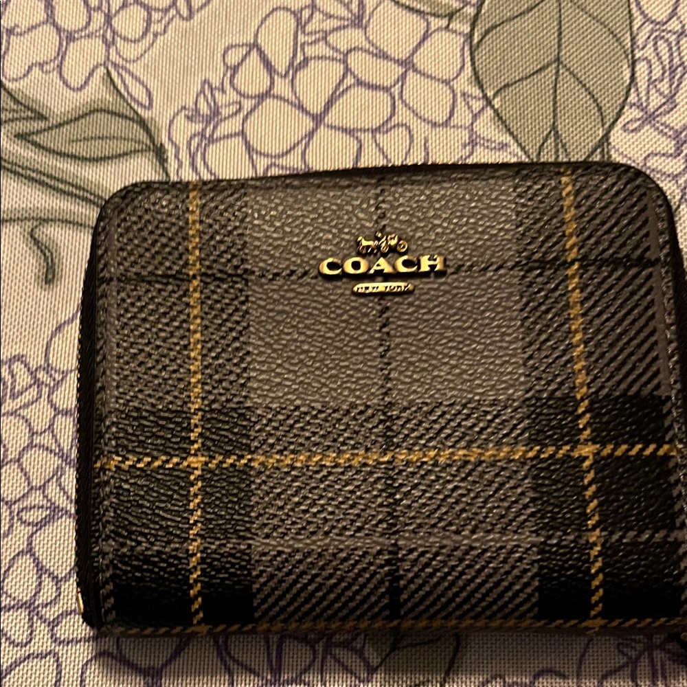 Coach Black and Gold Checkered Card Holder